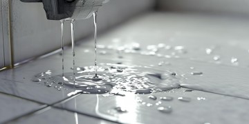 漏水一定要把物业告上法庭吗？